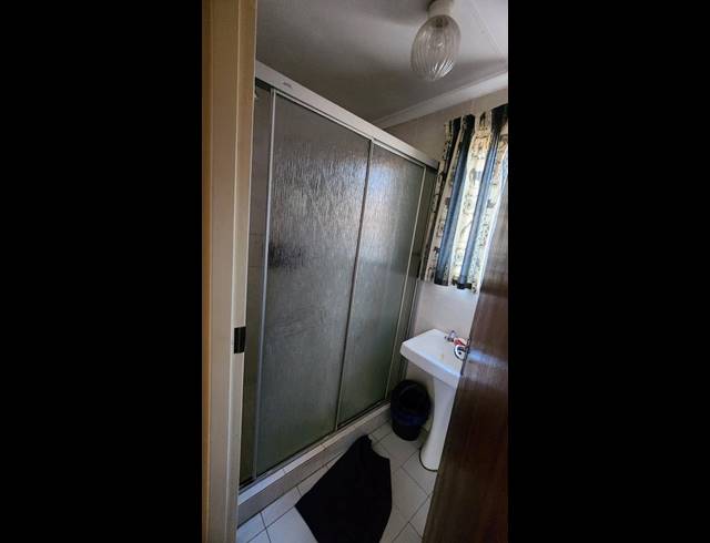 2 BEDROOM TOWNHOUSE FOR SALE IN CLARINA